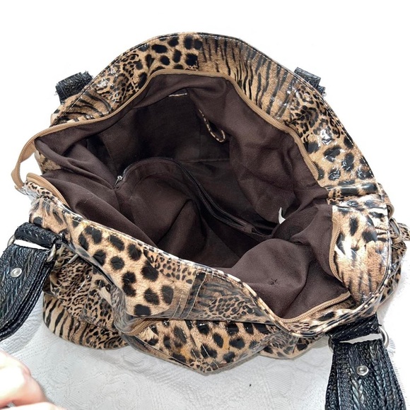 Big Cheetah Print Purse - Picture 3 of 4